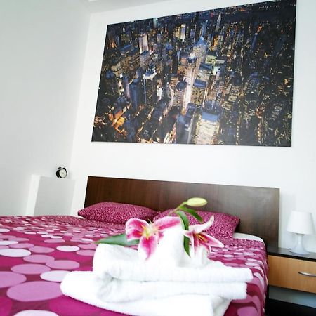 布加勒斯特Luxury Apartament公寓 外观 照片