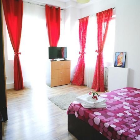 布加勒斯特Luxury Apartament公寓 外观 照片