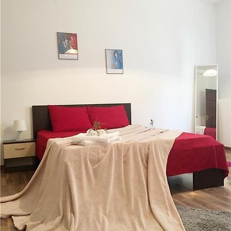 布加勒斯特Luxury Apartament公寓 外观 照片